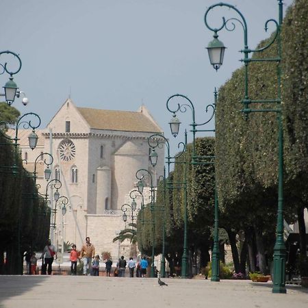 B&B Fabricanovantacinque Trani Buitenkant foto