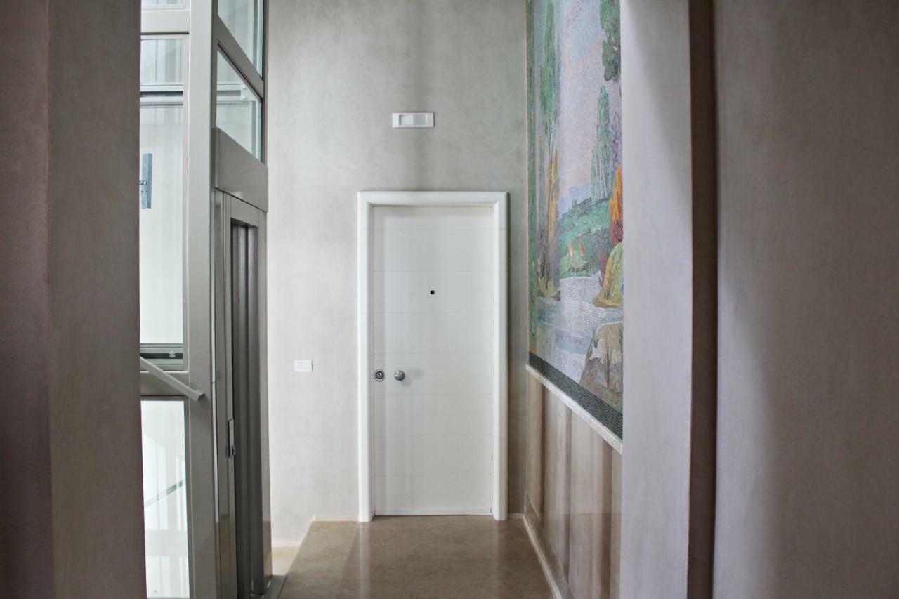 B&B Fabricanovantacinque Trani Buitenkant foto